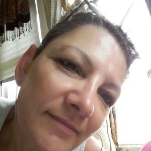 Meet your Posher, Brenda